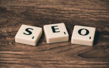 automatisation SEO, Illustration du GEO local et de l'hyperpersonnalisation IA en marketing numérique